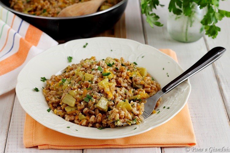 Farrotto con zucchine trombetta