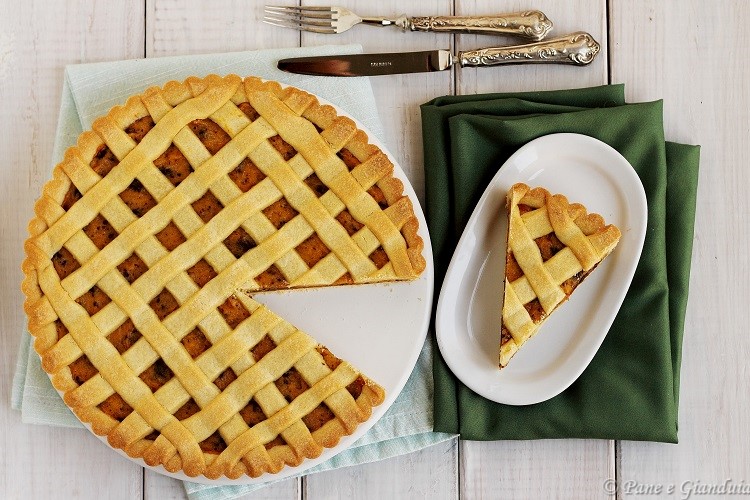 Crostata alla zucca con ricotta e cioccolato fondente