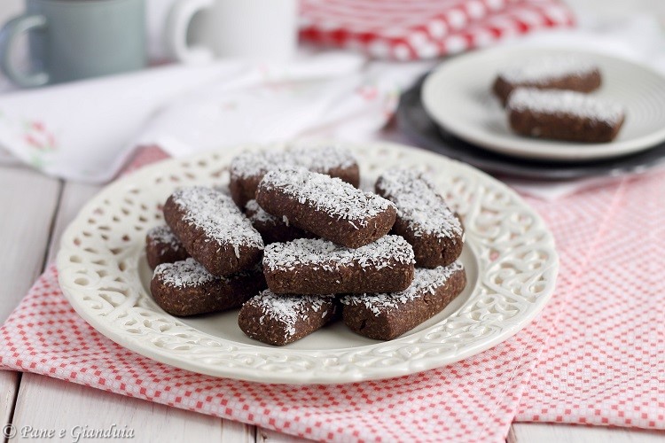 Barrette al cocco e cioccolato