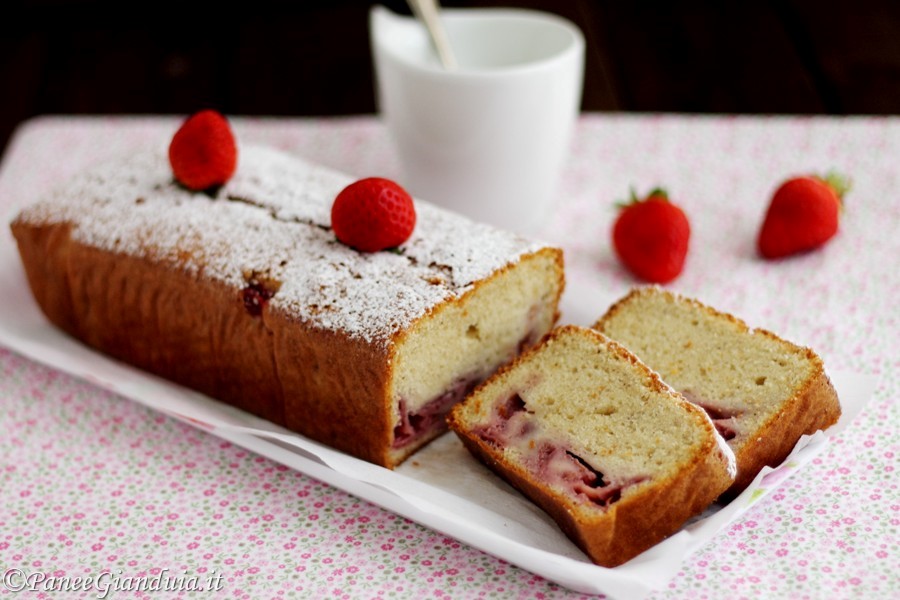 Cake soffice alle fragole