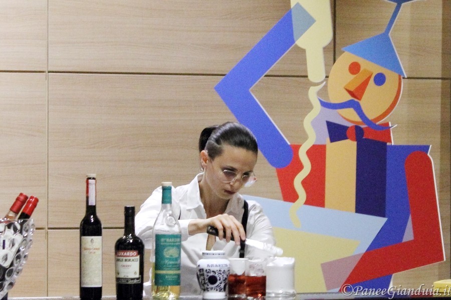 Miscelatore Record 2017, va in scena il Bere Futurista