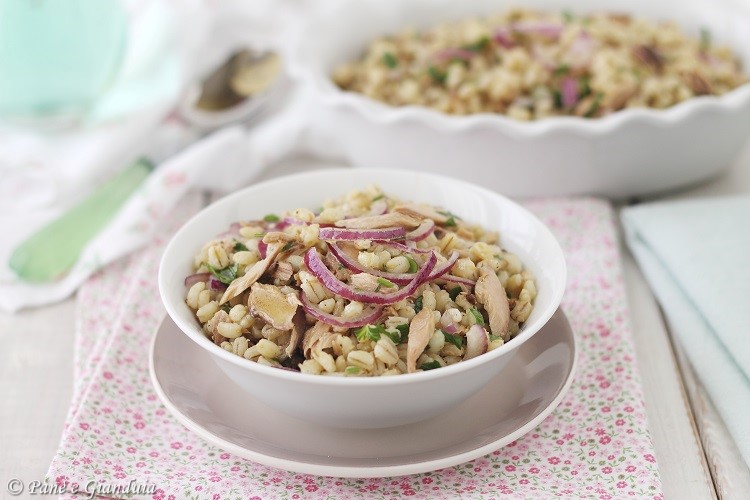 Orzo in insalata