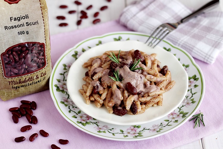 Malloreddus con crema di fagioli rossi e alici