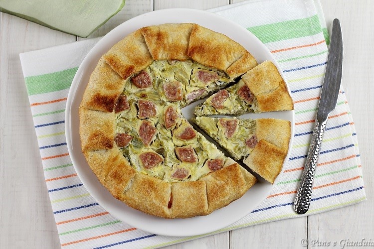 Torta di scarola con norcino