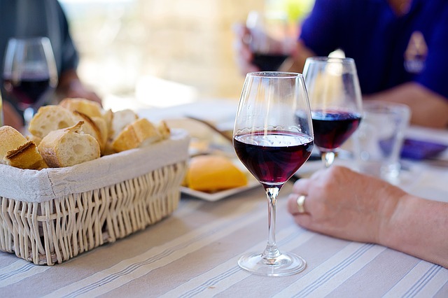 Quando a fare la differenza a tavola è il vino