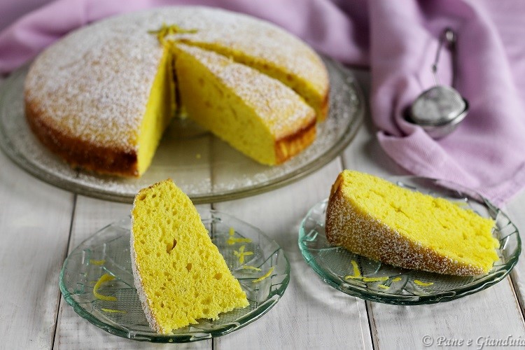 Torta sarda di ricotta e zafferano