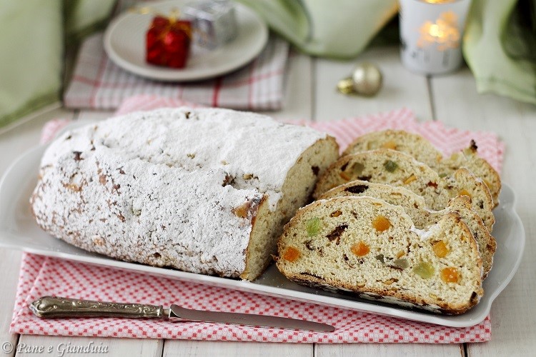 Stollen natalizio tedesco