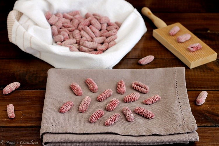 Gnocchi di barbabietola