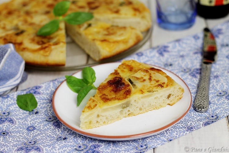 Focaccia con rape bianche